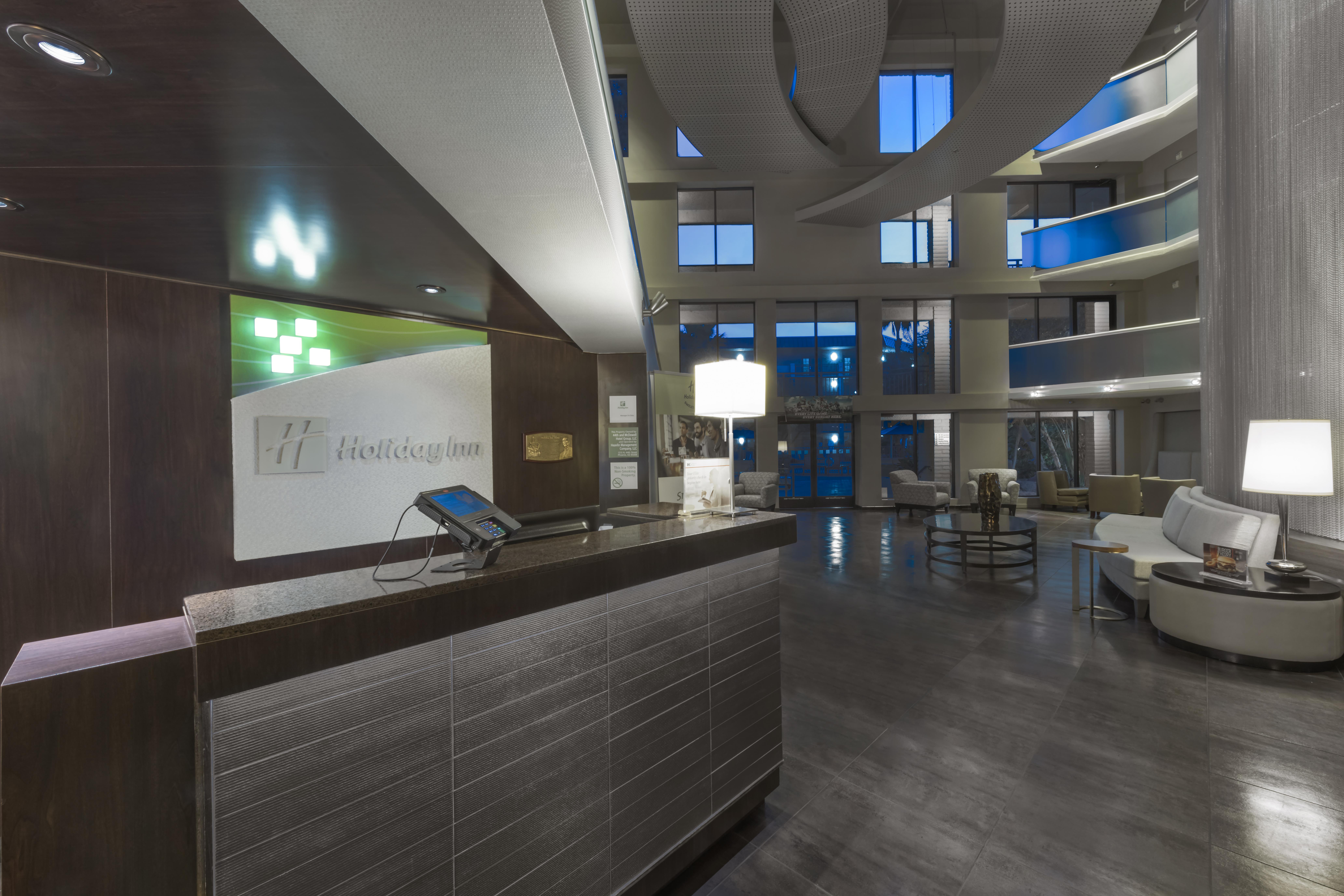 Holiday Inn And Suites Phoenix Airport North By Ihg Εξωτερικό φωτογραφία