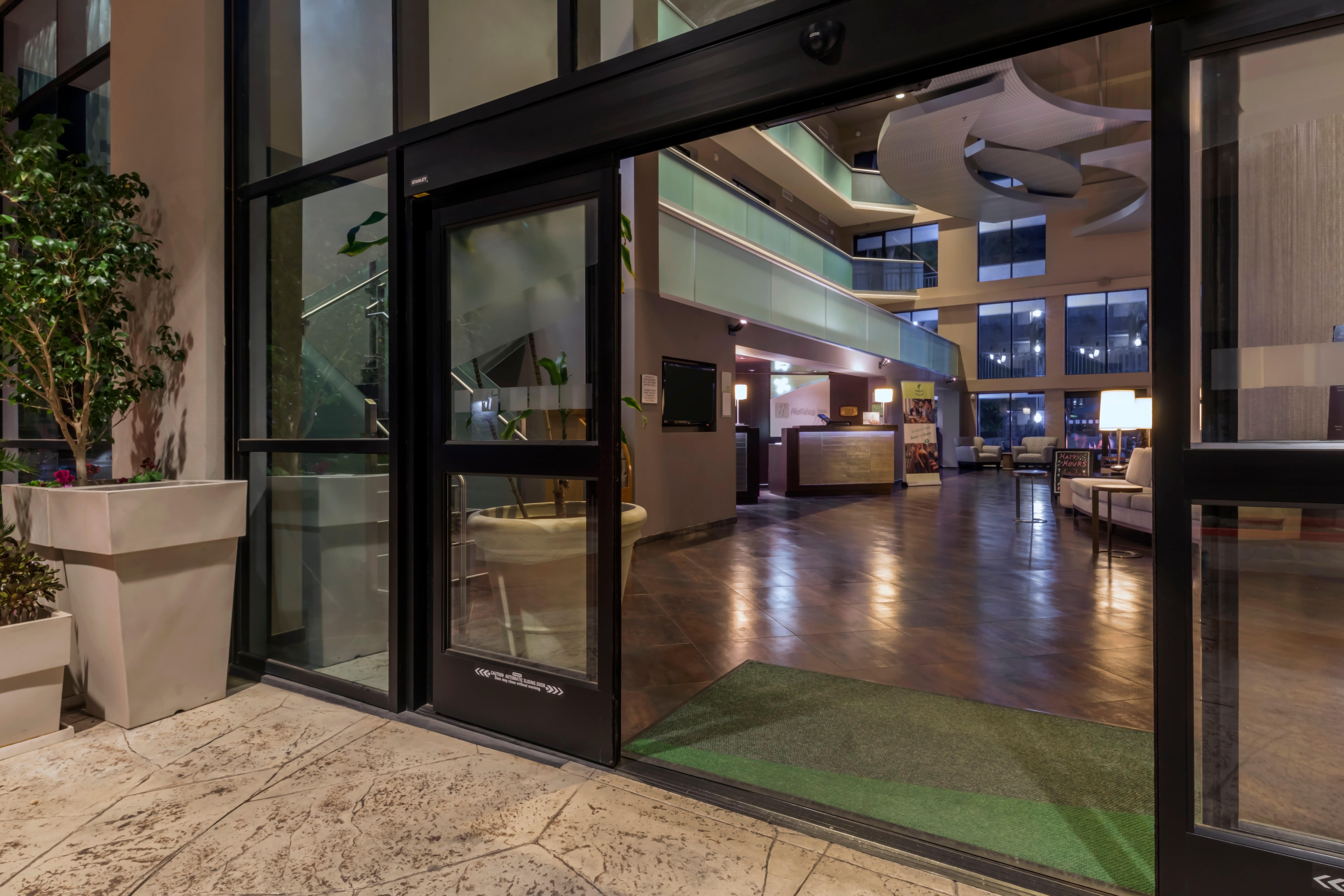 Holiday Inn And Suites Phoenix Airport North By Ihg Εξωτερικό φωτογραφία