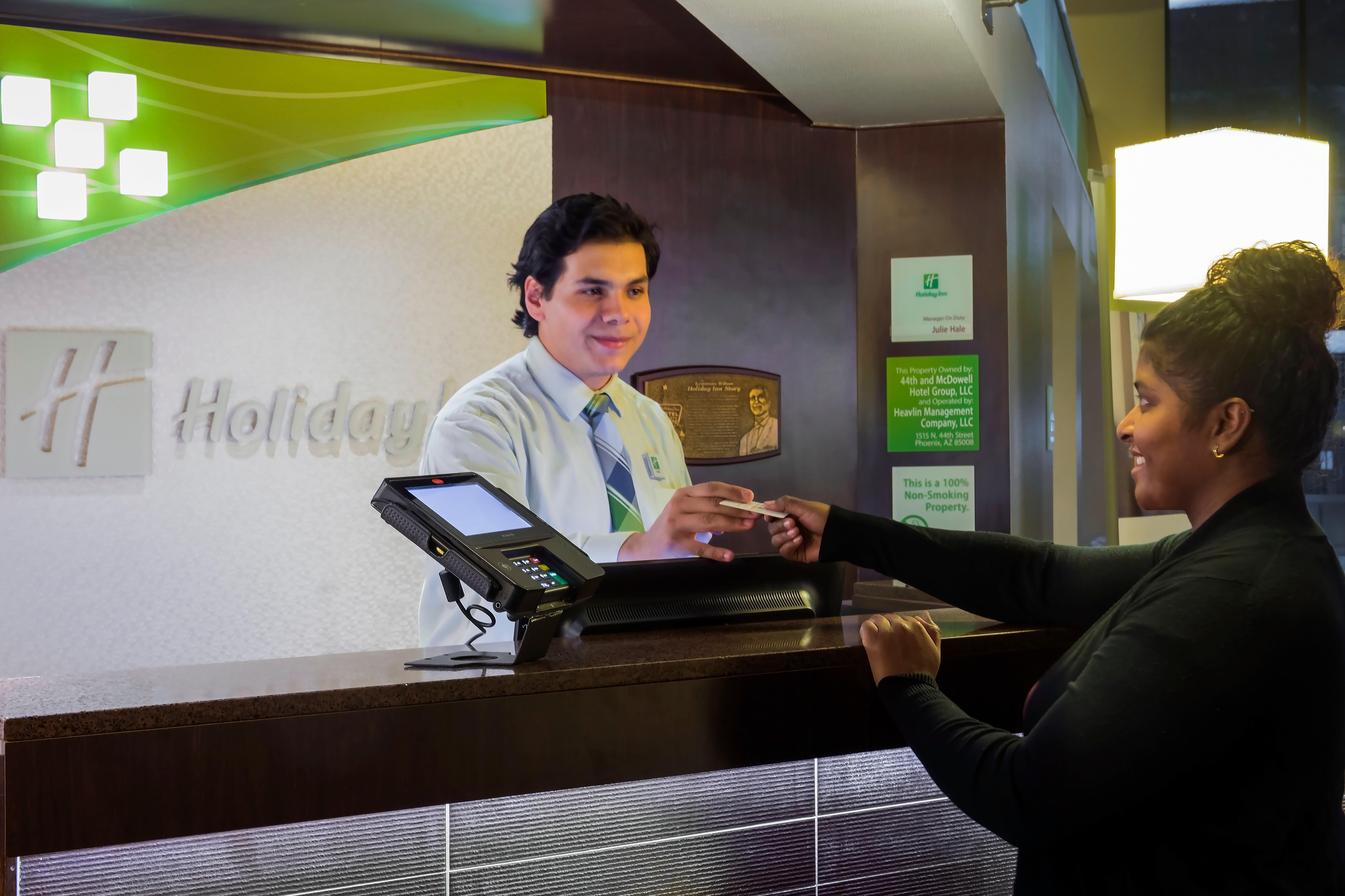 Holiday Inn And Suites Phoenix Airport North By Ihg Εξωτερικό φωτογραφία