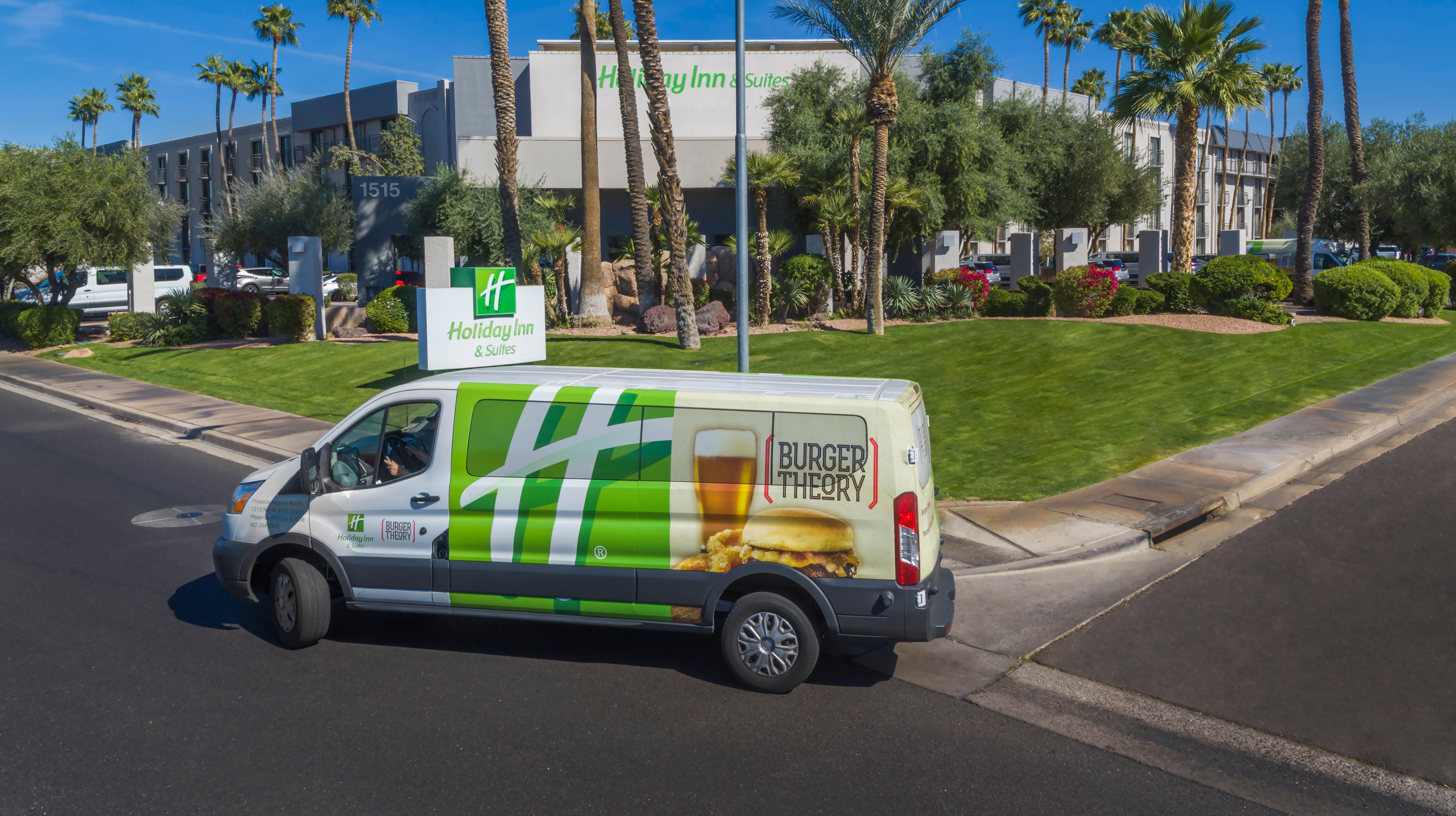 Holiday Inn And Suites Phoenix Airport North By Ihg Εξωτερικό φωτογραφία