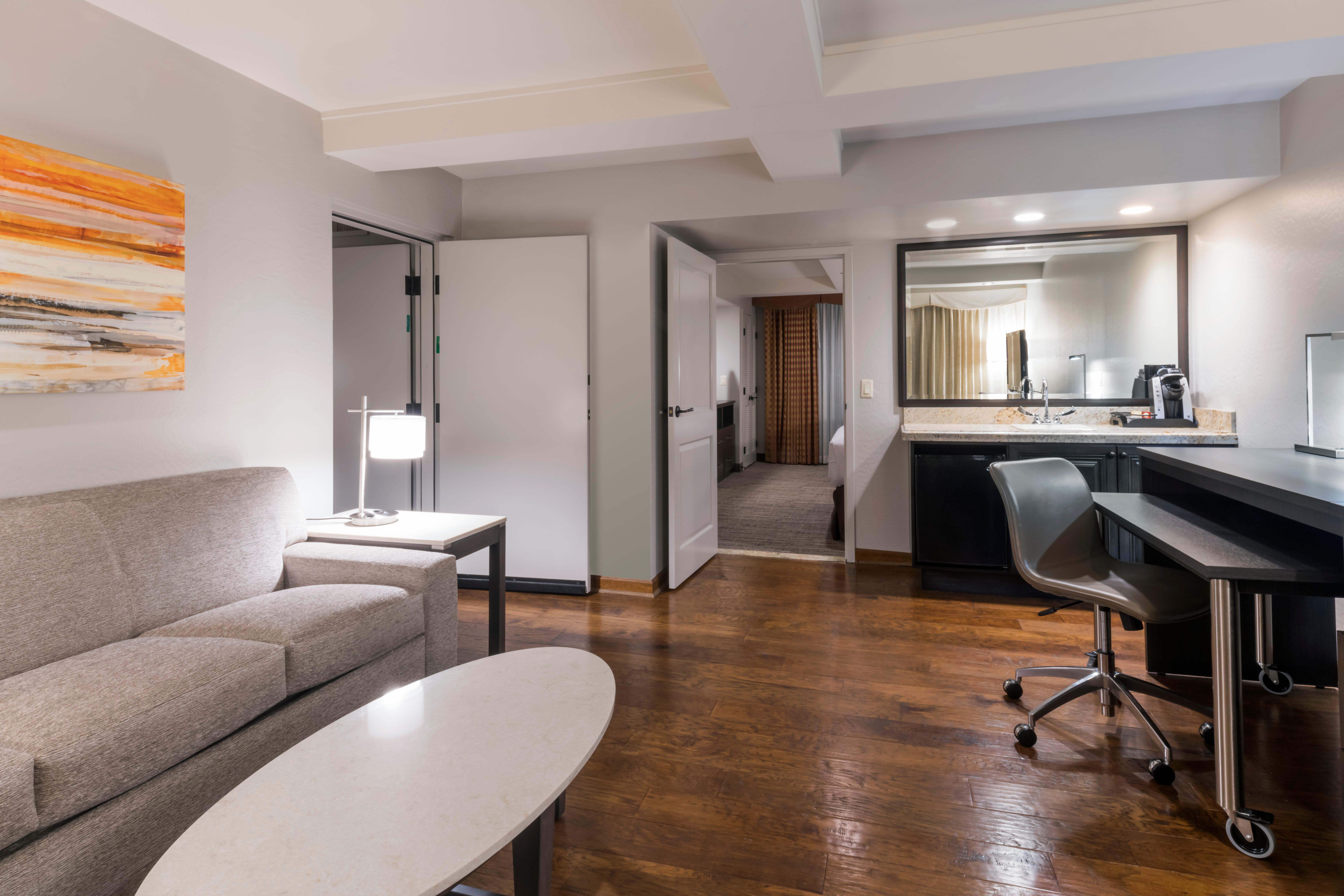 Holiday Inn And Suites Phoenix Airport North By Ihg Εξωτερικό φωτογραφία
