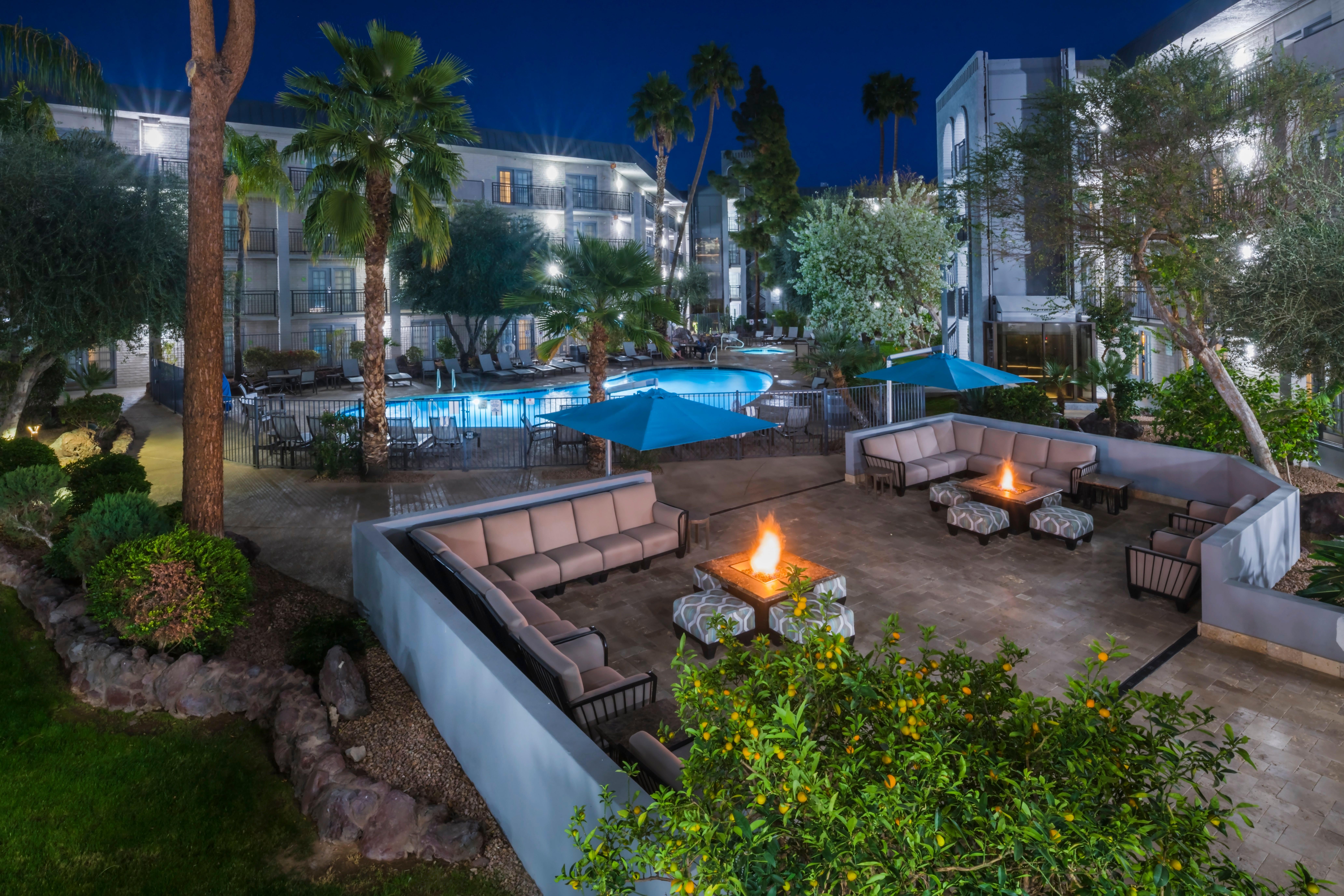 Holiday Inn And Suites Phoenix Airport North By Ihg Εξωτερικό φωτογραφία