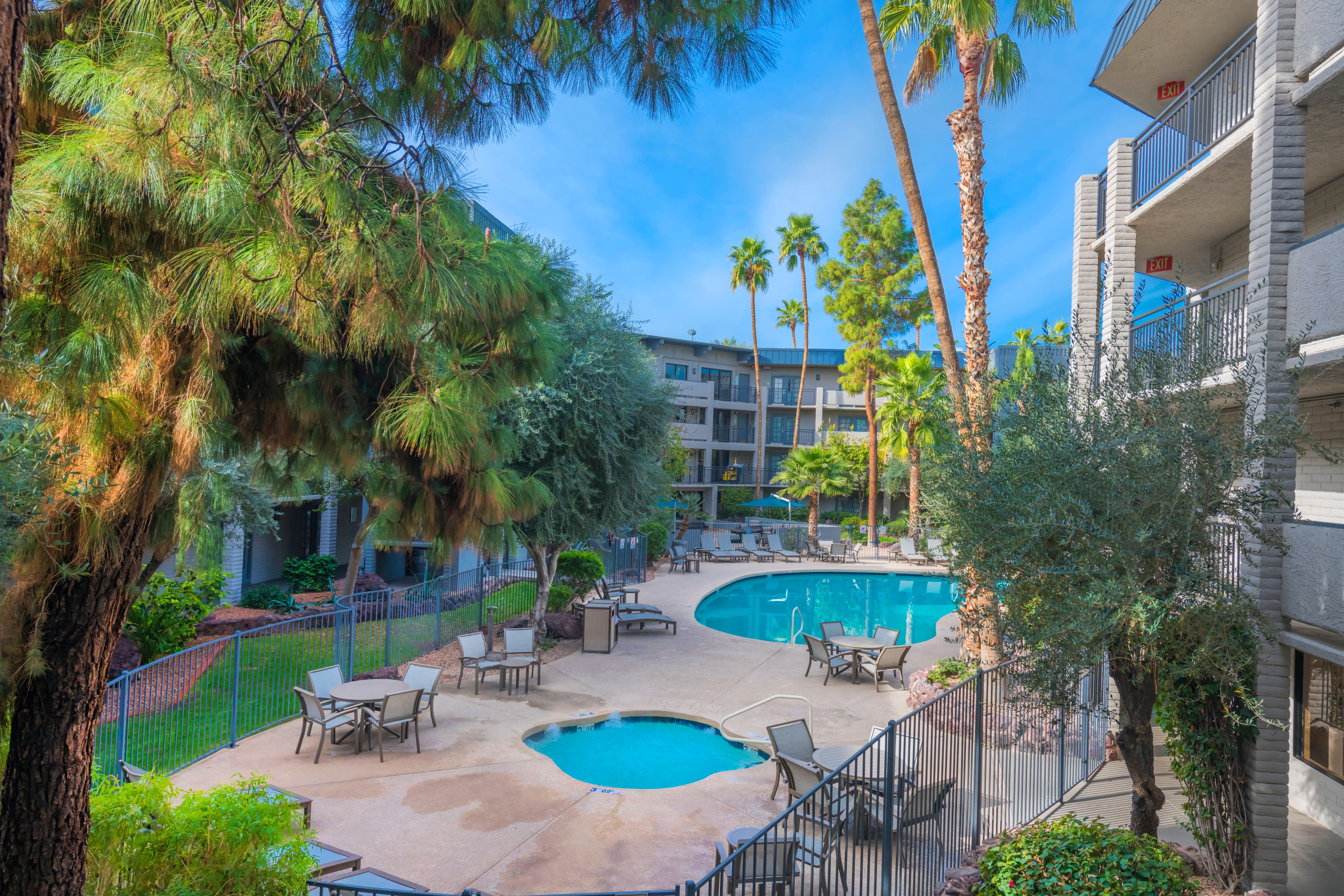 Holiday Inn And Suites Phoenix Airport North By Ihg Εξωτερικό φωτογραφία