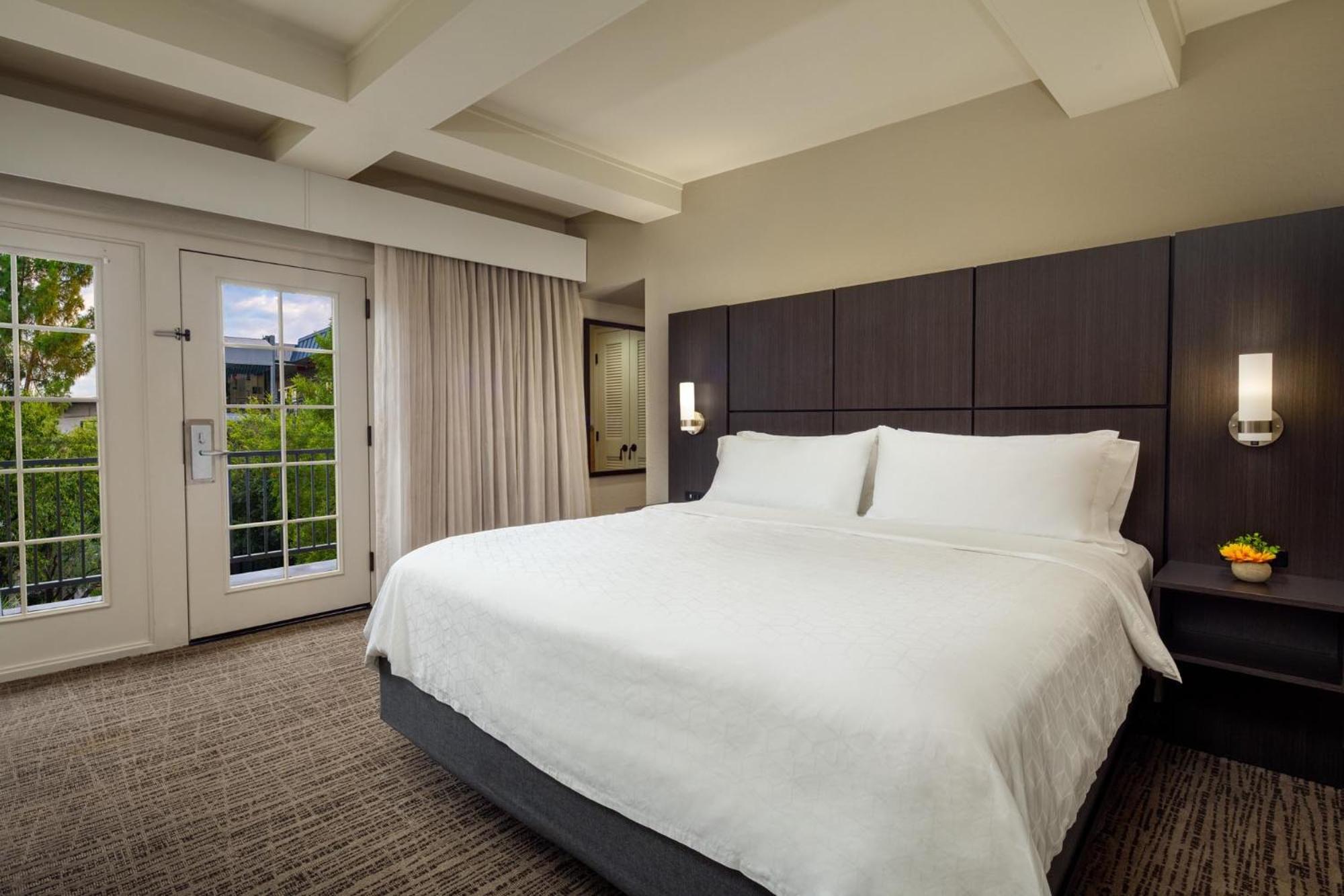 Holiday Inn And Suites Phoenix Airport North By Ihg Εξωτερικό φωτογραφία