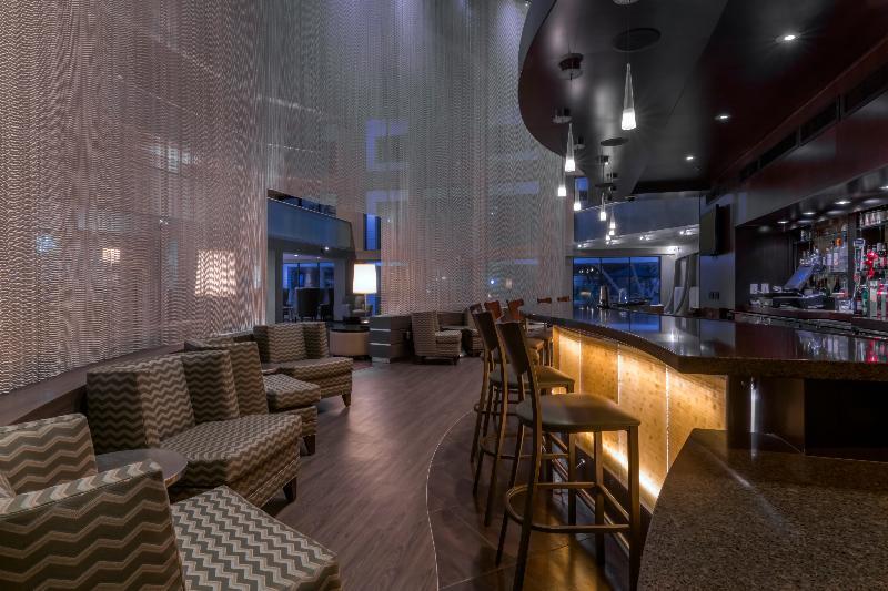 Holiday Inn And Suites Phoenix Airport North By Ihg Εξωτερικό φωτογραφία